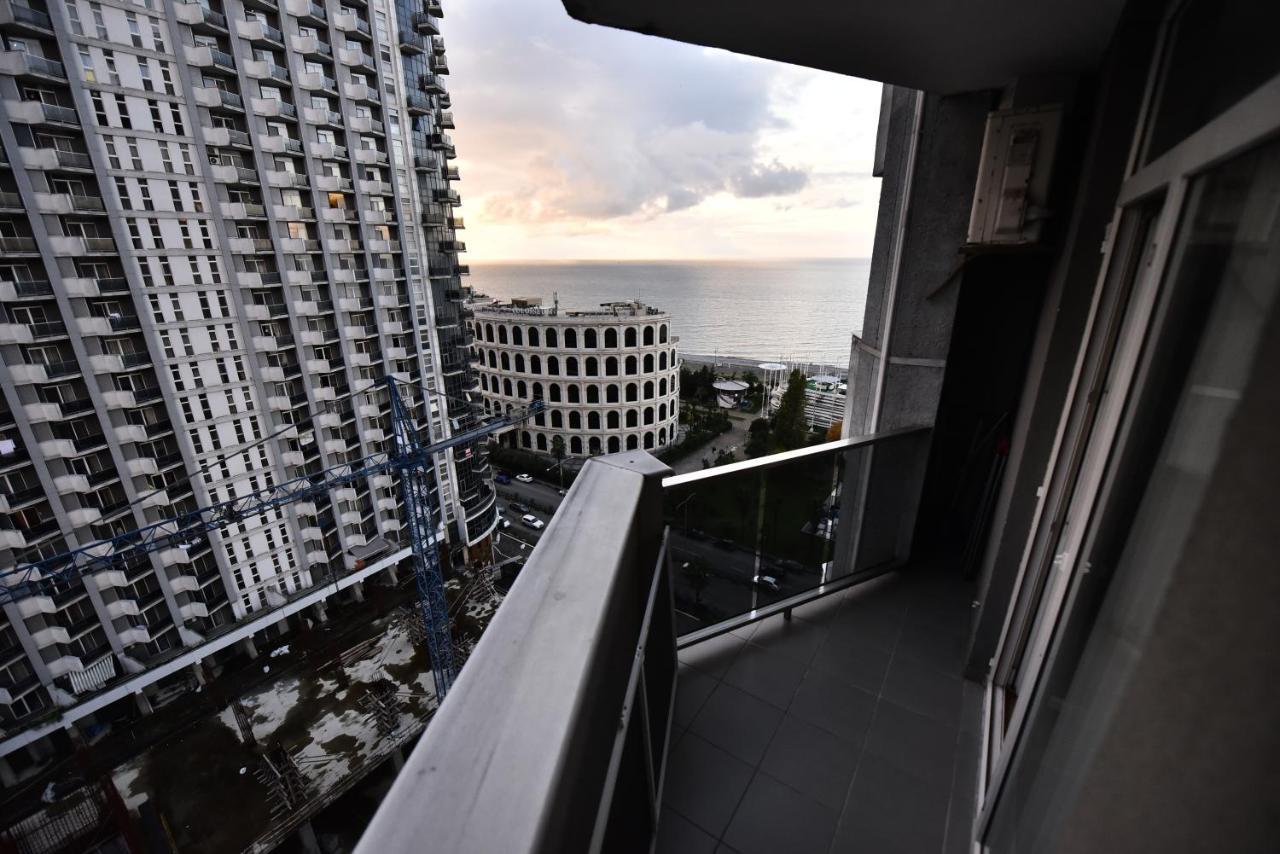 Welcome Orbi Batumi Sea View Lägenhet Exteriör bild